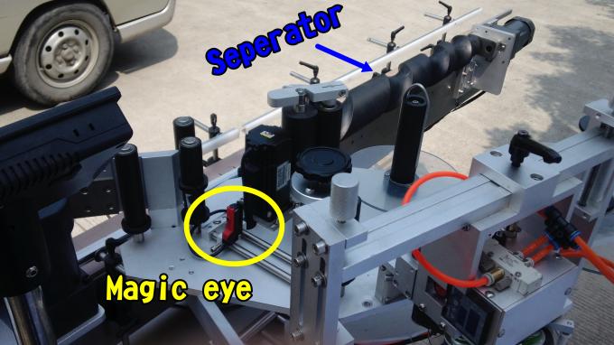 Συγκολλητικό βερνίκι νυχιών Label Applicator Machine για 220V 1.5HP 50 / 60HZ στρογγυλά μπουκάλια