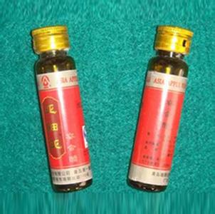 Μηχανή ετικετών φιαλιδίων μπουκαλιών κρασιού Πλήρως αυτόματη 220V 2kw Εύκολη λειτουργία