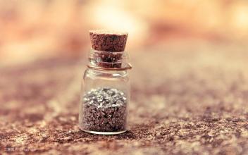 Υψηλής ταχύτητας SUS304 Economy Αυτόματη βάζα και φιάλες φιαλιδίων για αυτοκόλλητη ετικέτα