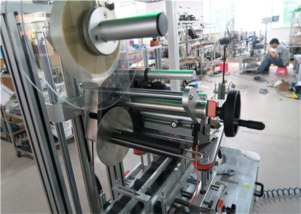 Αυτόματη μηχανή τοποθέτησης ετικετών επίπεδης επιφάνειας Εφαρμογή ετικέτας με εξοπλισμό μεταφοράς / κορυφαίας σήμανσης