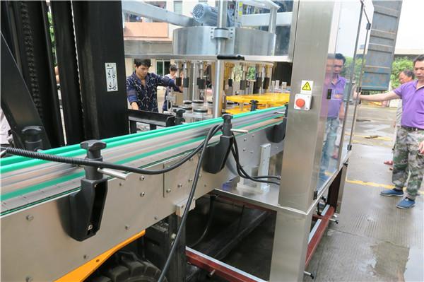 Αυτόματο μηχάνημα αυτόματης εφαρμογής ετικέτας εμπρός / πίσω Ταχύτητα εξοπλισμού 18000B / H