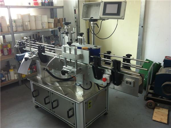 Εφαρμογή ετικέτας αυτοκόλλητων ετικετών ταχύτητας 45m / Min για μπουκάλια νερού Sqaure / Round / Flat