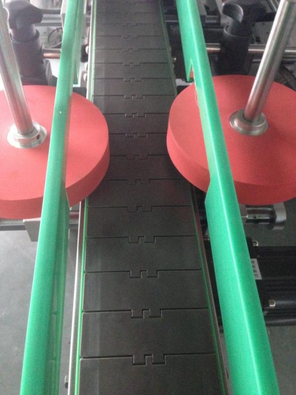 Αυτοματοποιημένη εφαρμογή ετικέτας για μπουκάλι στρογγυλή / τετράγωνη / υποδιαμορφωμένη