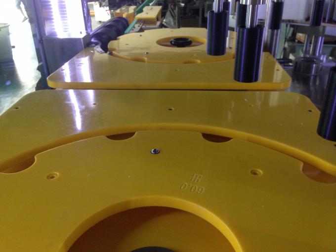 Μηχανή σήμανσης μπουκαλιών κρασιού / μπύρας υψηλής παραγωγής, Στρογγυλή ετικέτα μπουκαλιών