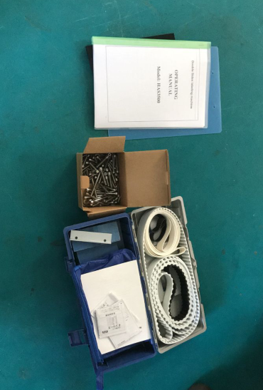 Μηχανή σήμανσης αυτοκόλλητων ετικετών διπλής όψης υψηλής ταχύτητας για τετράγωνο / στρογγυλό / επίπεδο μπουκάλι