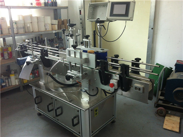 Μηχανή επισήμανσης αυτοκόλλητων ετικεττών στρογγυλής φιάλης χυμού φρούτων / λαχανικών για τη βιομηχανία ποτών