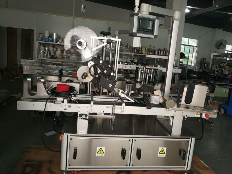 Κίνα Paging Top Labeling Machine For Plastic Bag / Unspread Carton / Mask Bag προμηθευτής